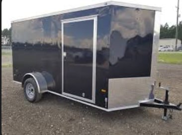 Enclosed utility trailer for light-duty towing scenarios